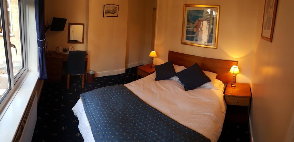 The Pilgrim'S Guest House Newbury  Kültér fotó